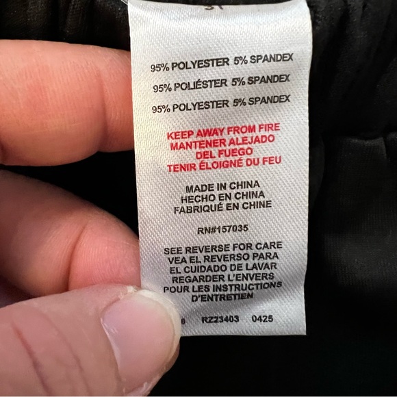 NWT Disney Gray and Blue Mickey Mouse Sweatshirt and Pants 3 Pieces Set- 3T - Picture 6 of 6